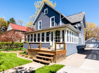 819 Wisconsin Ave, Saint Joseph, MI 49085