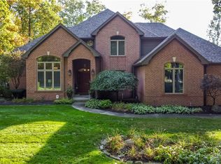 728 Oak Lea Dr, Tipp City, OH 45371