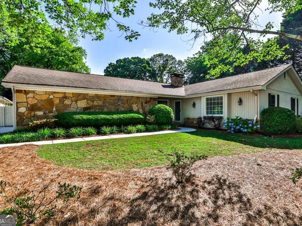 419 Wood Valley Ct SE, Smyrna, GA 30082