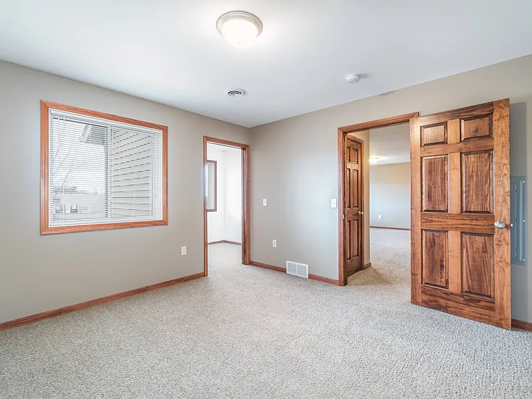 Whisper Ridge Townhomes — Photo 17