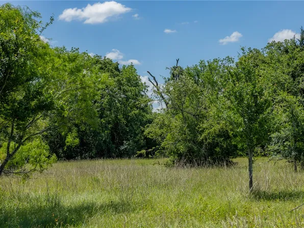 6558 Atakapan Trl, Bedias, TX 77831