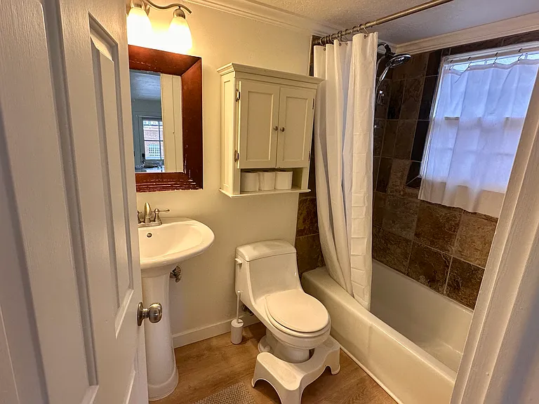 1150 Empire Ave #42 — Photo 22