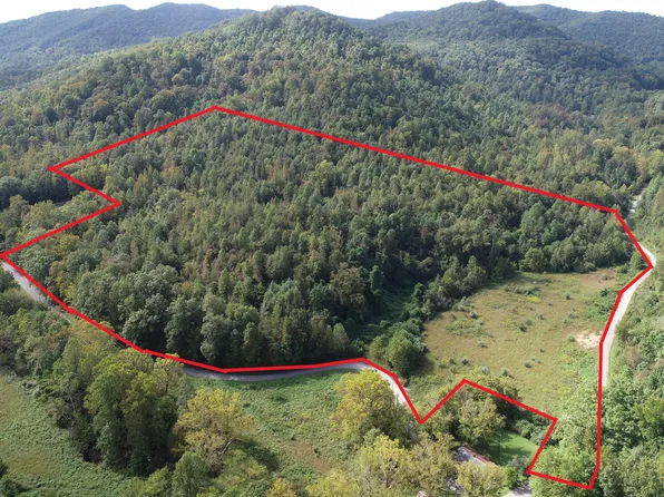 9999 Little Wolf Creek Rd, Williamsburg, KY 40769