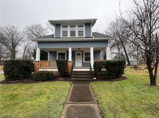 907 Dana St NE, Warren, OH