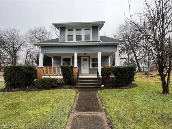 907 Dana St NE, Warren, OH 44483