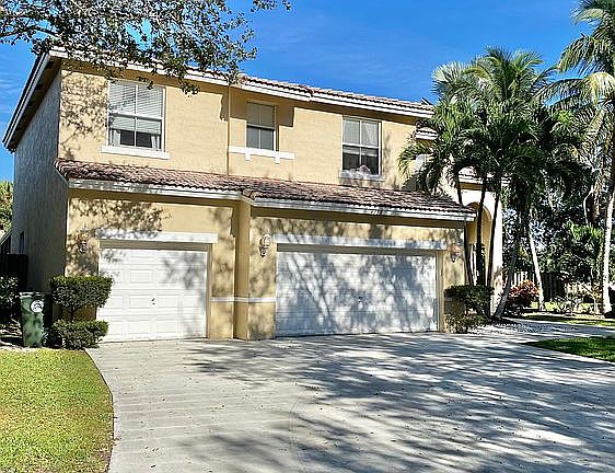 Front of Home-6-car Driveway