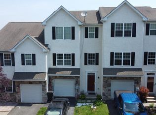 1583 Laura Ln, Pottstown, PA 19464
