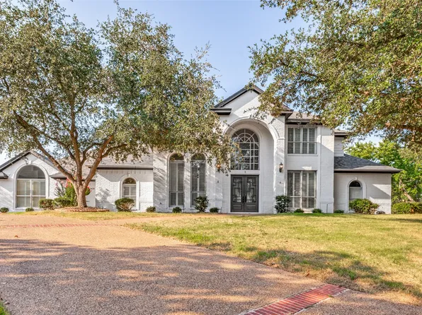 600 Loch Chalet Ct, Arlington, TX 76012