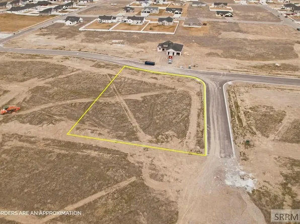 L1 B Grand Canyon St #10, Shelley, ID 83274