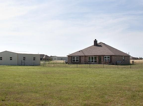 5th image of 7230 Millcreek Ct