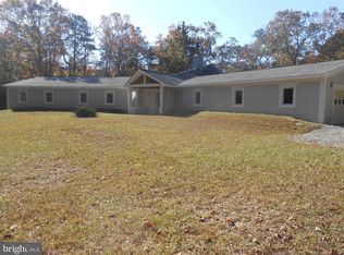 5972 Gockley Ln, Gloucester, VA 23061