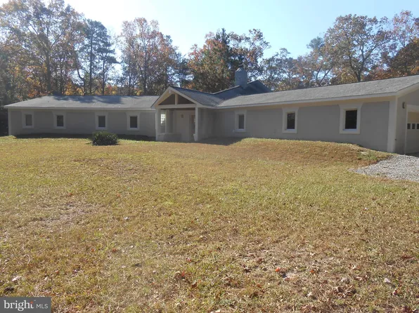 5972 Gockley Ln, Gloucester, VA 23061