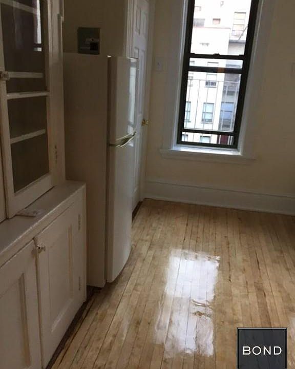 1st image of 530 W 50th St APT 5B