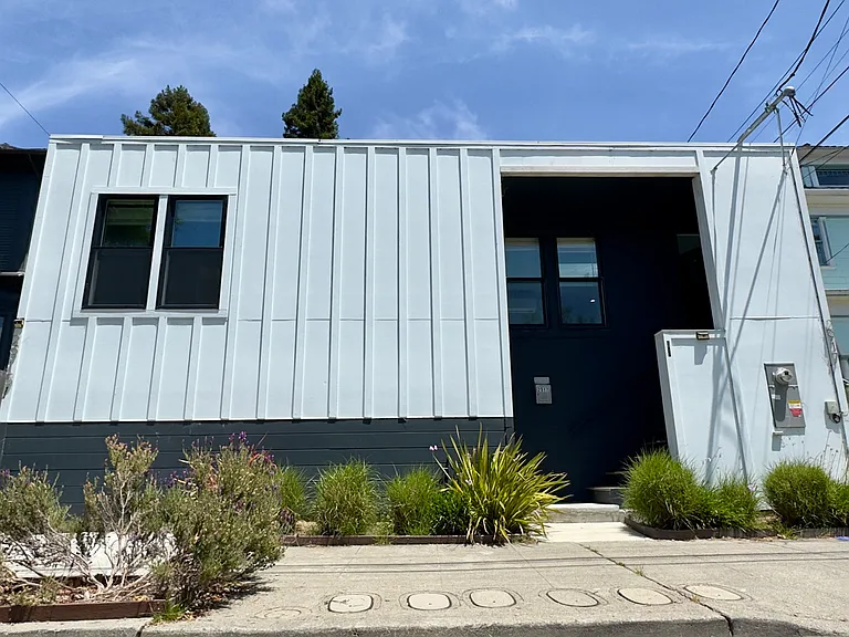 2915 Harper St #ADU — Photo 2
