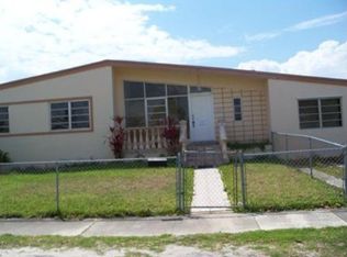 8240 SW 30th St, Miami, FL 33155