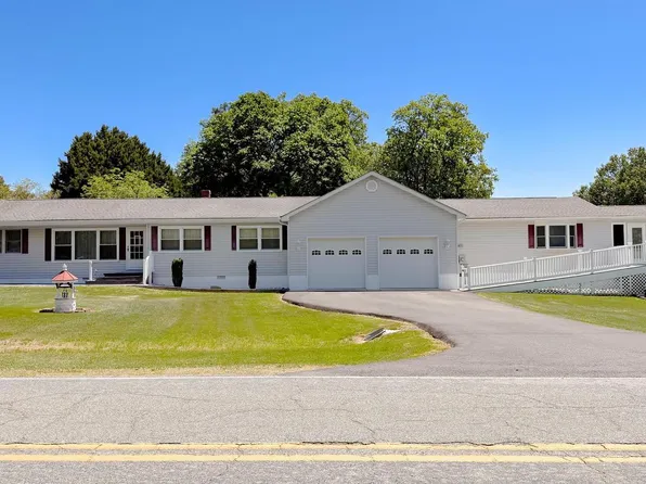 43075 Joy Ln, Hollywood, MD 20636