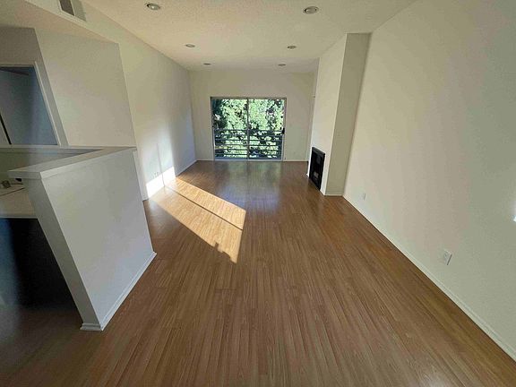 4th image of 4356 Colfax Ave APT 203