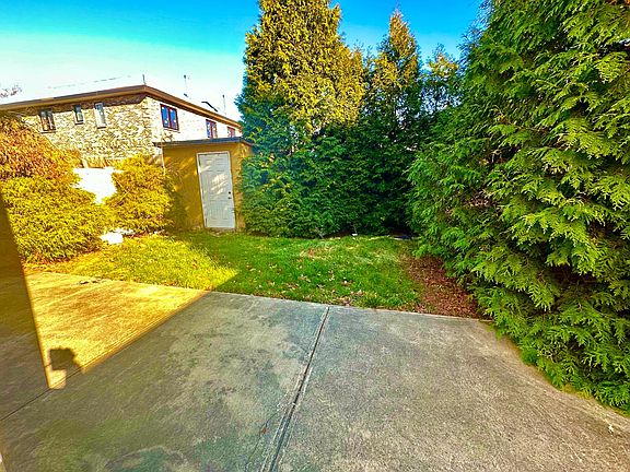 4th image of 46-09 204th St #1