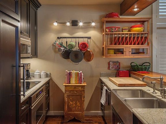 5th image of 671 Wildflower Condo Dr