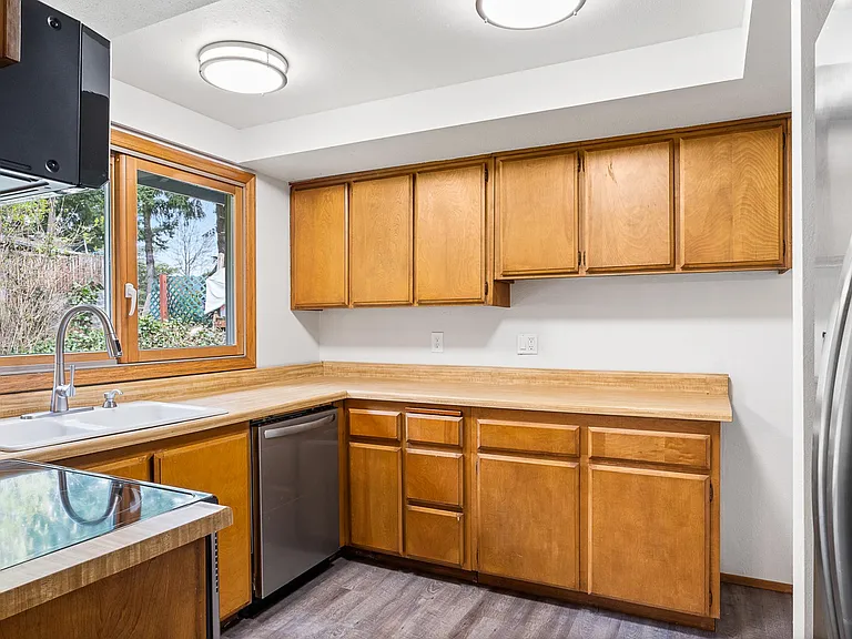 5012 NE 1st Ct — Photo 14