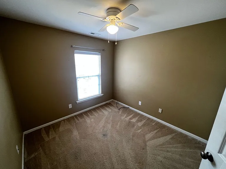 226 S Lamplighter Ln — Photo 11