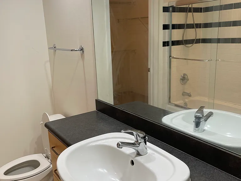 2125 Southend Dr #121 — Photo 9