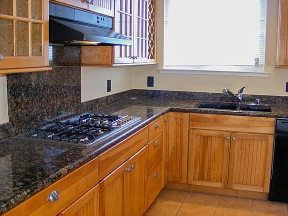 Upgraded Kitchen