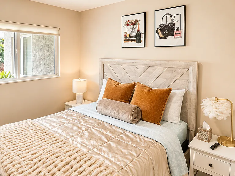 17575 Santa Paula Cir — Photo 17