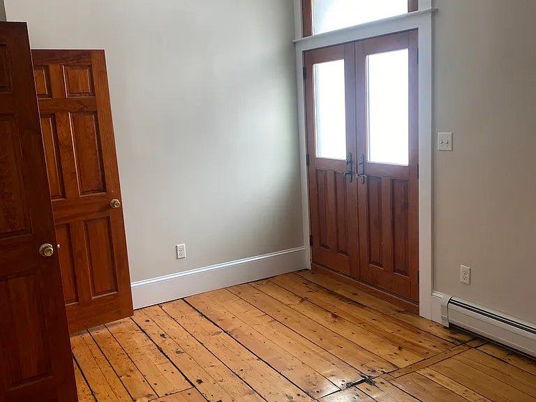 2B Brattle St #2B — Photo 9