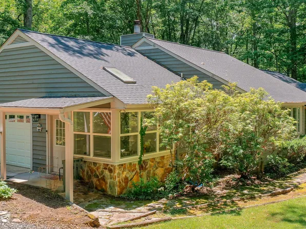48 Puma Lane, Murphy, NC 28906