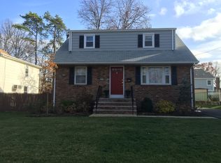 413 1st St, Westfield, NJ 07090