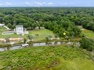 9413 Seacliff Blvd #20, Ocean Springs, MS 39564