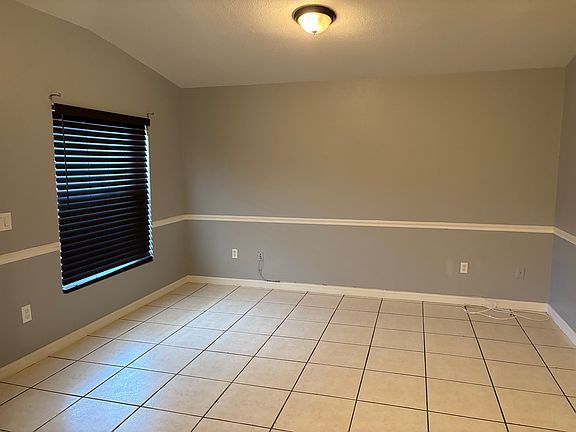 3rd image of 134 Hightower Ave S