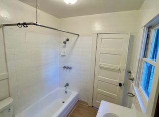 1716 Bank St #1/2, South Pasadena, CA 91030