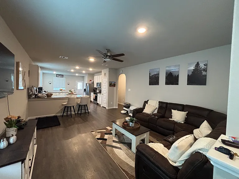14031 Chinook Dr — Photo 3