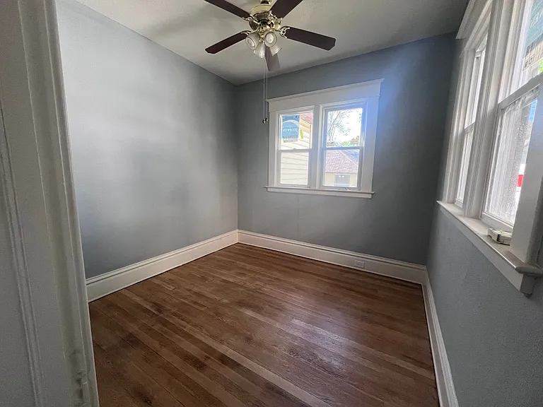 1242 Wealthy St SE — Photo 15