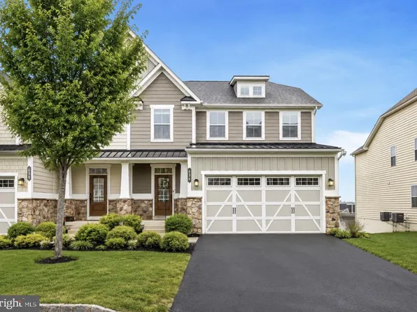 636 Quarry Point Rd, Malvern, PA 19355