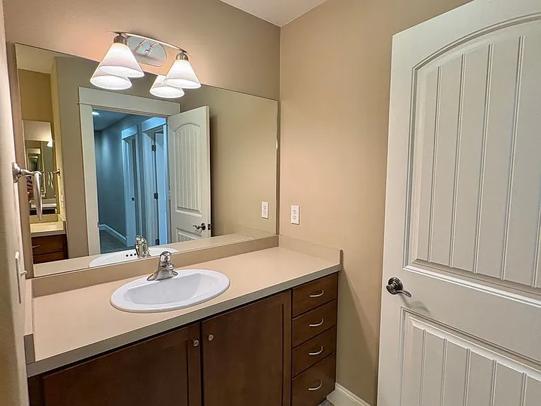 1126 N 15th Ave #201-208 — Photo 20