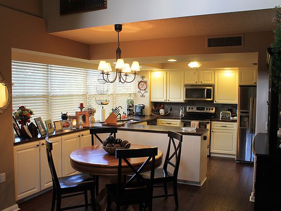 3rd image of 3738 SW Sunset Trace Cir