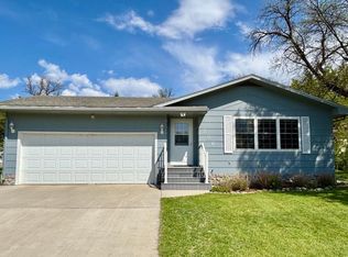 306 3rd St, Stephen, MN 56757