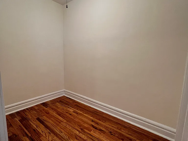 40 Lenox Ave — Photo 16
