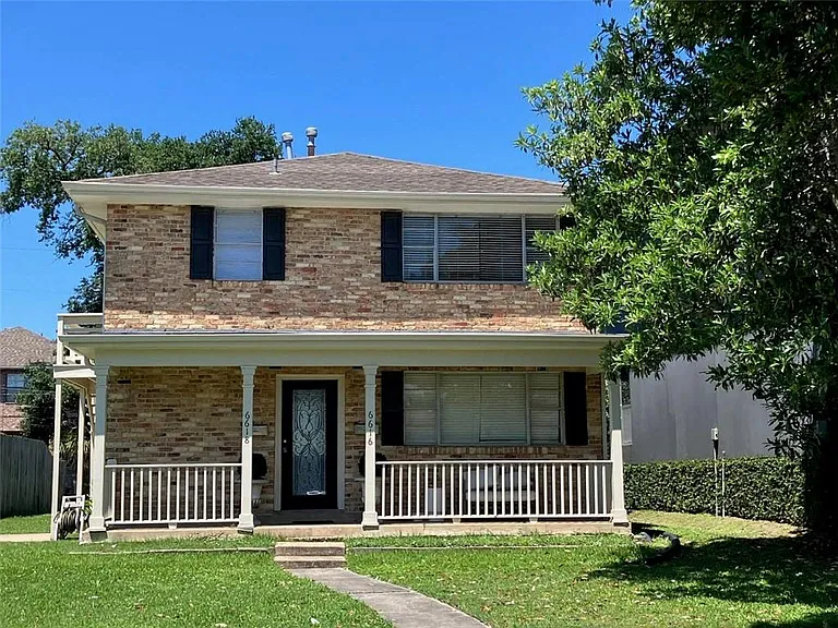 6618 Marshal Foch St — Photo 1
