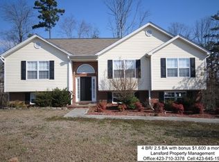 7164 British Rd, Ooltewah, TN 37363