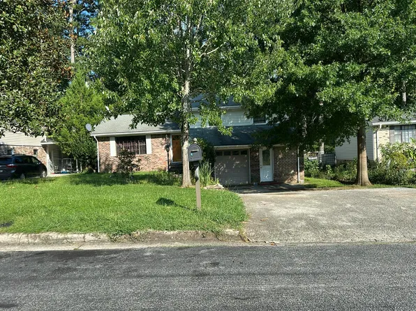 6598 Melandre Dr, Morrow, GA 30260