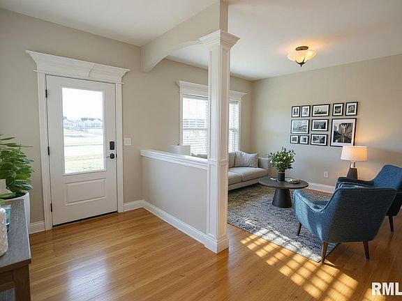 3rd image of 1260 Silver Oak Cir