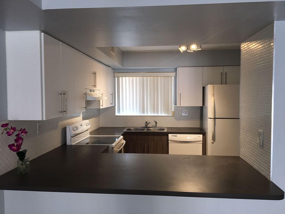 2nd image of 14911 SW 80th St APT 204