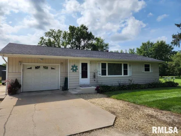 12339 Oakton Rd, Savanna, IL 61074