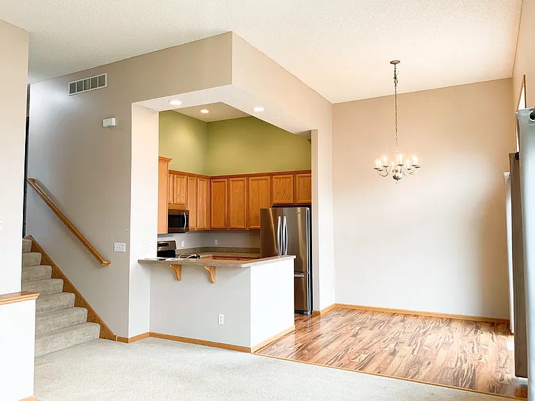 15443 Foster Dr N — Photo 3