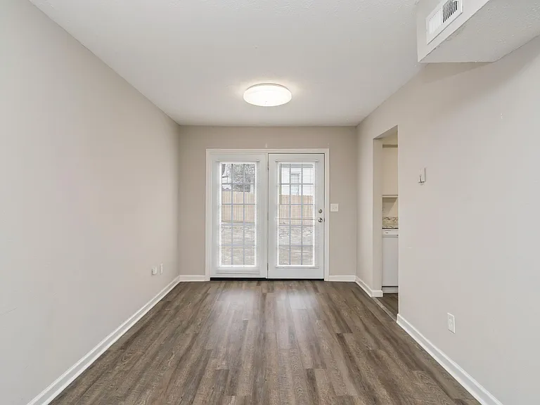 2522 McMillan St N — Photo 20