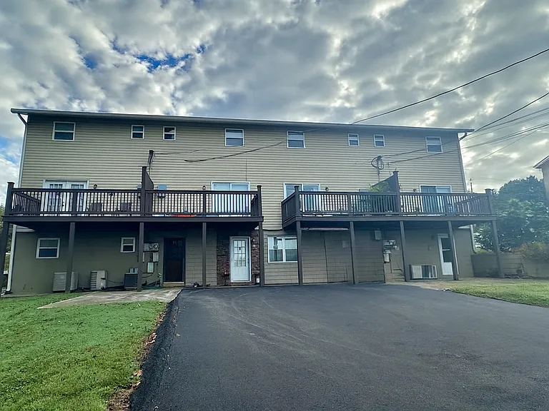 2843 Louisville Rd — Photo 7
